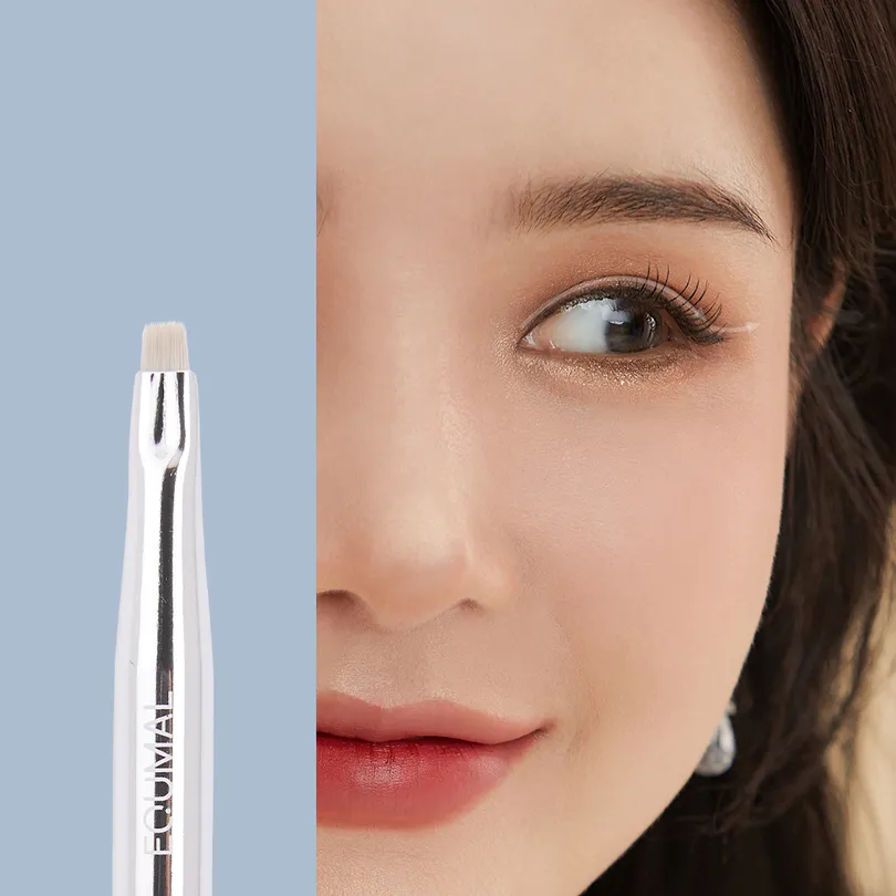 EQUMAL Easy Brush AA 08 Tight Line