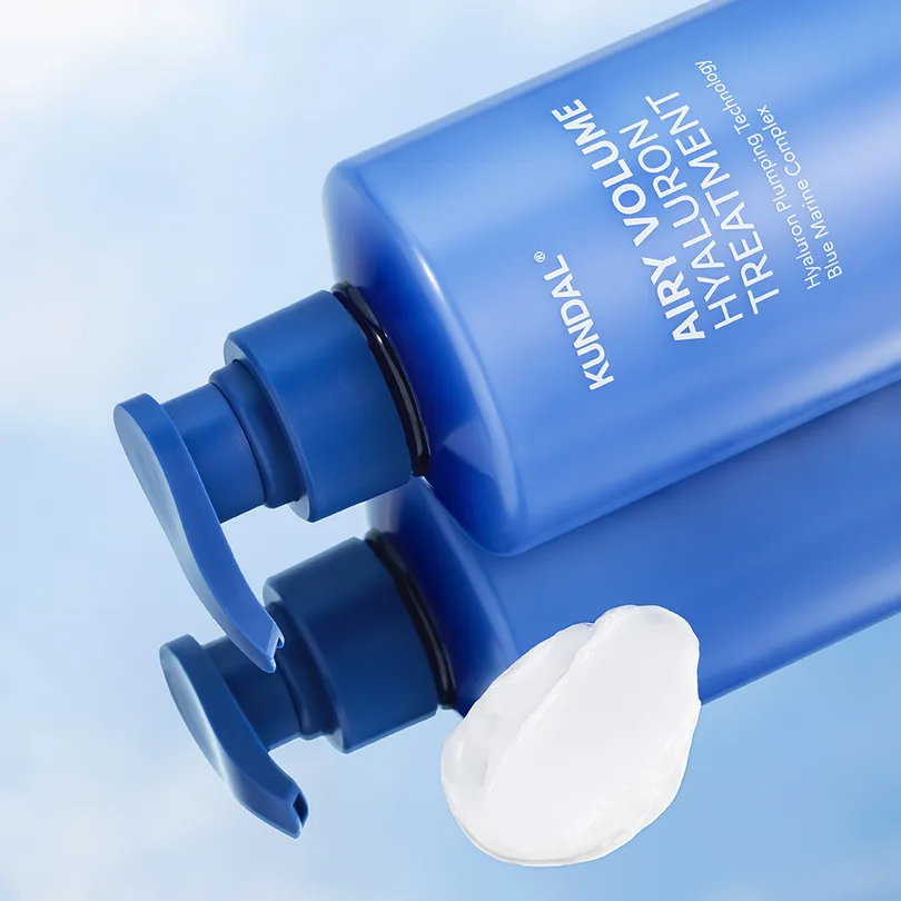 KUNDAL Airy Volume Hyaluron Treatment #Blossom Breeze 300ml